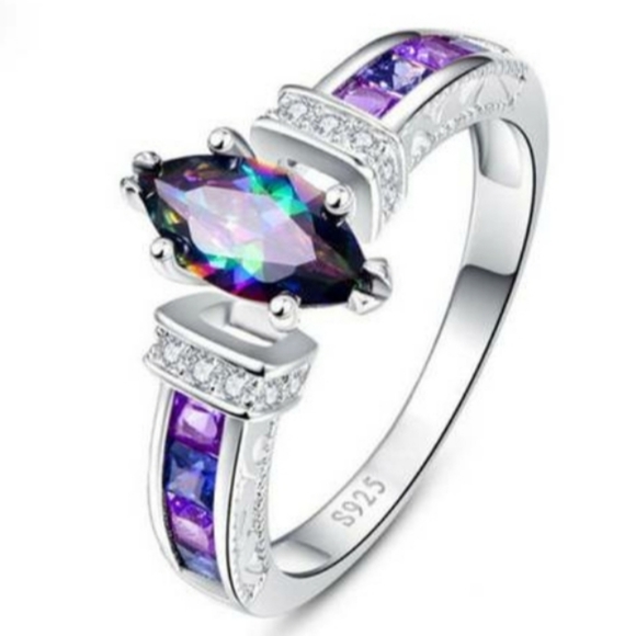 Jewelry - Sterling Silver Mystic Topaz Ring Size 7 *New